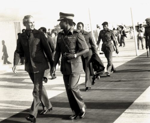 Shehu Musa Yar’Adua with Michael Manley – Prime Minister of Jamaica
