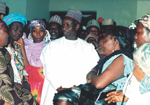 Shehu Musa Yar’Adua (center) with Women Supporters